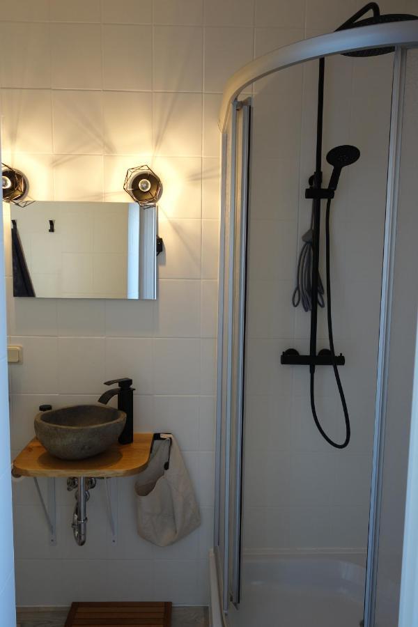 Goldene Feder Apartment Росток Екстериор снимка